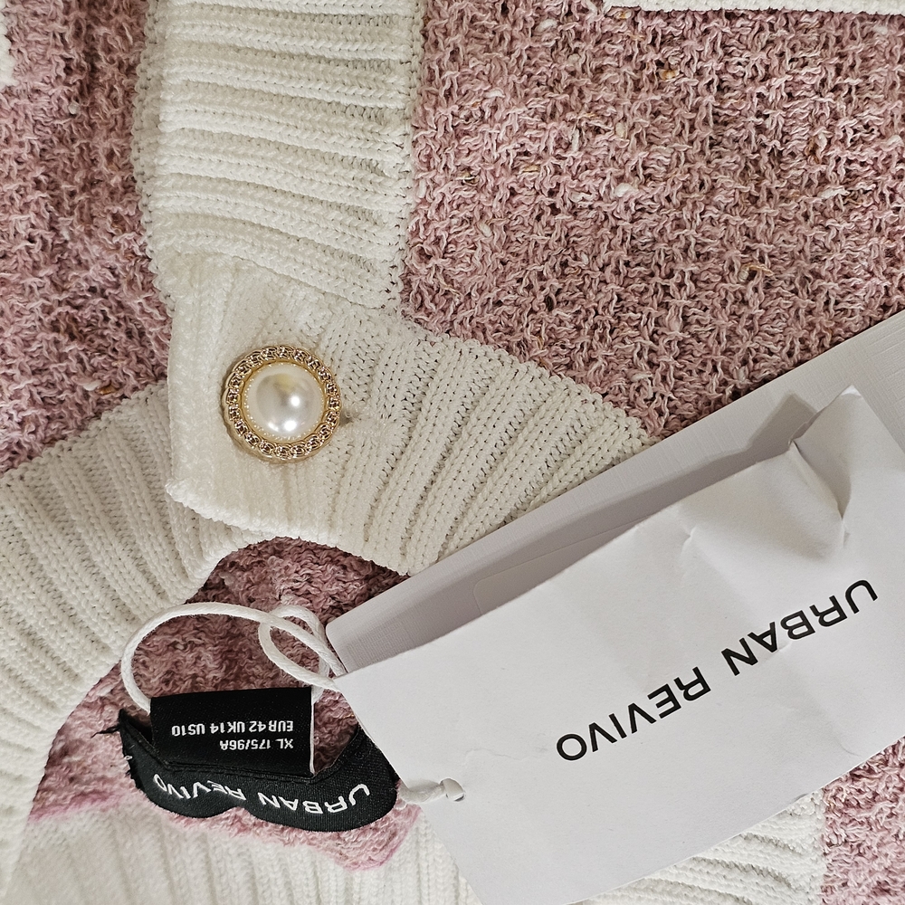 Pink Pearl Button Cardigan Coquette Preppy Old Money Knit Sweater - Picture 10 of 12